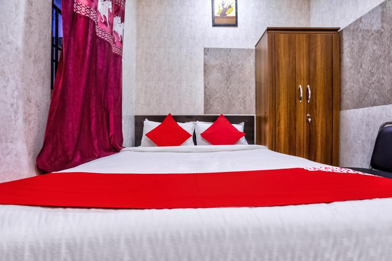 OYO Flagship 36726 Chellam Residency Hotel Chennai Esterno foto