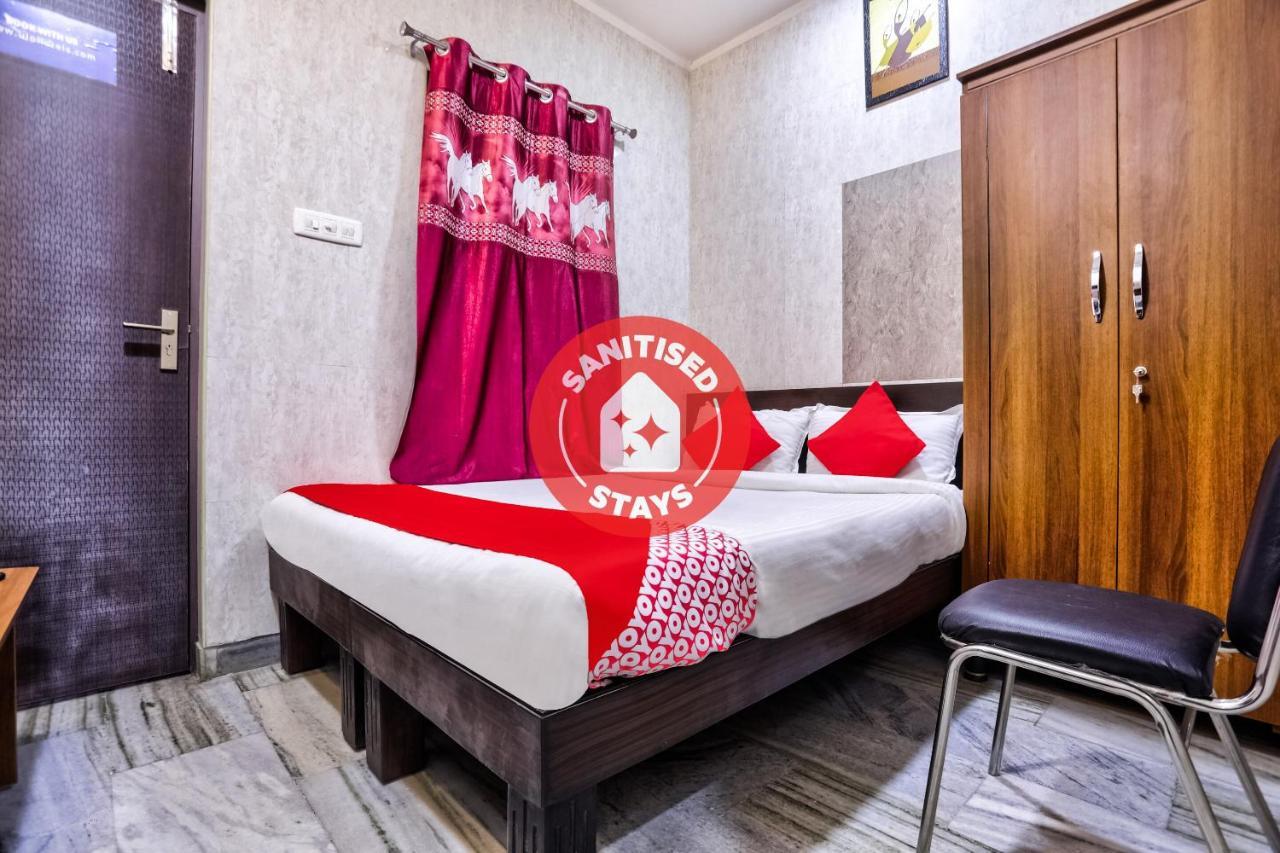 OYO Flagship 36726 Chellam Residency Hotel Chennai Esterno foto